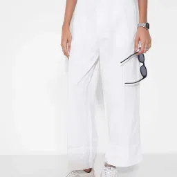 Honey By Pantaloons Cloud Dancer Straight Fit Trousers image 4