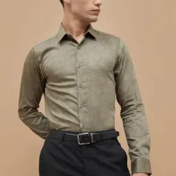 Code By Lifestyle Green Cotton Slim Fit Printed Shirt-picture-21