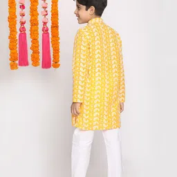 Vastramay Full Sleeves Ethnic Motif Print Kurta With Pyjama - Yellow image 3