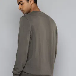 Puma Essentials Elevated Applique Pure Cotton Sweatshirt image 4