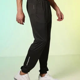 HRX by Hrithik Roshan Men Rapid-Dry Running Joggers image 2