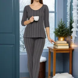 TRENDY RABBIT Women Round Neck Striped Thermal Set-image-37