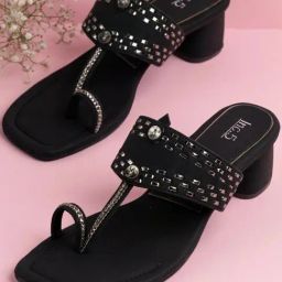 Inc.5 Women's Black Toe Ring Sandals-picture-40