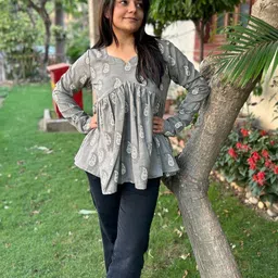 SHRIYANI Women Floral Print Ethnic Cotton Top-picture-15