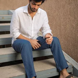 STAN EDITION Men Tailored Mid-Rise Relaxed Fit Chinos Trousers image 2