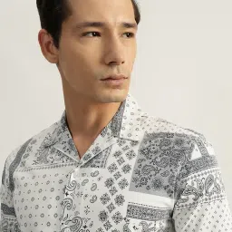 Iconic White Regular Fit Printed Shirt image 4