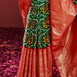 Saree Mall Green Printed Sarees With Unstitched Blouse image 4