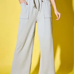 BUYNEWTREND Grey High rise Cargo-picture-14