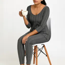 TRENDY RABBIT Women Striped Round Neck Thermal Set-image-63
