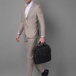 Crimsoune Club Beige Slim Fit Two Piece Suit image 4