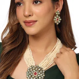 Anouk Gold-Plated Kundan Studded & Beaded Jewellery Set image 3