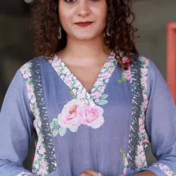Tina Eapen Peach Rose Garden Cotton Kurta image 4