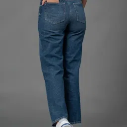 VBEAUTI Women Straight Fit Mid-Rise Light Fade Stretchable Whiskered Jeans image 2