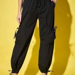 BUYNEWTREND Black Cotton High rise Cargos-picture-28