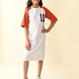 LilPicks Kids White Solid Dress-image-15