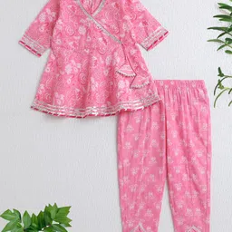 The Magic Wand Cotton Woven Three Fourth Sleeves Floral Printed & Gota Lace Embellished Kurti Pant Set - Pink-picture-31