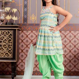 Aarika Girls Ethnic Motifs Embroidered Regular Pure Silk Kurta with Dhoti Pants & With Dupatta image 3