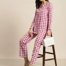 Qurvii Pink Check Top With Pants image 4