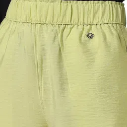 Allen Solly Green Blended Solid Regular Fit Casualtrousers image 4