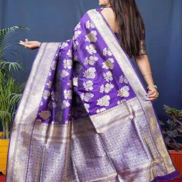SHUBHKALA Blue Silk Woven Saree With Unstitched Blouse image 4