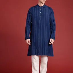 Anouk Men Polka Dot Printed Pure Cotton Kurta image 3