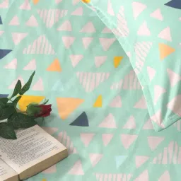 Klotthe Geometric Green 210 TC Cotton Blend King Size Bed Sheet with 2 Pillow Covers image 5
