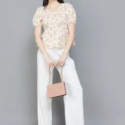 Code by Lifestyle Off-White Cotton Floral Print Top image 4