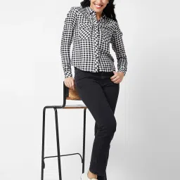 Spykar Black & White Viscose Checks Shirt image 4