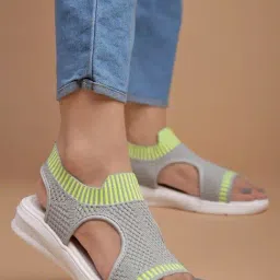 Shoetopia Kids Grey Back Strap Wedges-picture-10