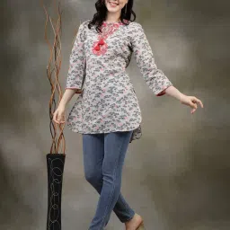 Nayam by Lakshita Grey Cotton Printed Kurti image 4