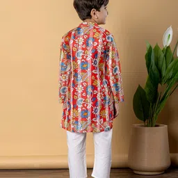 READIPRINT Chanderi Silk Floral Printed Kurta Pyjama Set - Red image 3