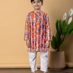 READIPRINT Chanderi Silk Floral Printed Kurta Pyjama Set - Red image 5
