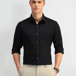 Arrow Men Classic Spread Collar Vertical Striped Cotton Formal Shirt-image-22