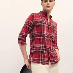 The Bear House Red Cotton Slim Fit Checks Shirt image 4