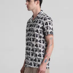 Jack & Jones Black Regular Fit Printed Shirt image 4