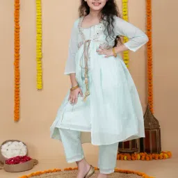 Cutiediva Girls Aqua Printed Kurta & Pants With Shrug Set image 3