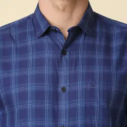 Allen Solly Blue Cotton Slim Fit Checks Shirt image 4
