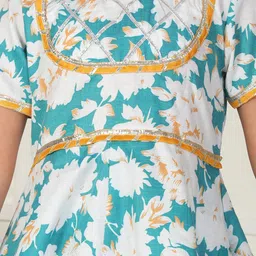 Cutiekins Girls Floral Printed A-Line Kurta with Trouser image 5