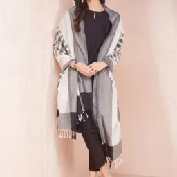 Fabindia White & Grey Cotton Printed Dupatta-image-44