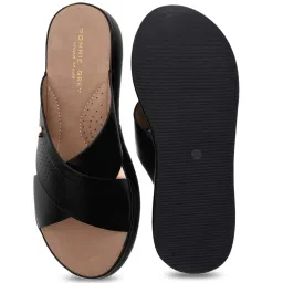 Ronnie Grey Women's Black Cross Strap Sandals image 4