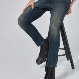 Wrangler Dark Blue Slim Fit Jeans image 4