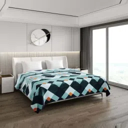 Monte Carlo Multicolor Polyester 550 GSM Winter Blanket-image-33