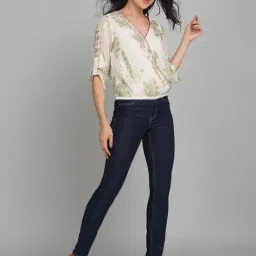 SHAYE White Viscose Solid Top image 5