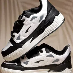 Asian Men's White & Black Casual Sneakers-picture-35