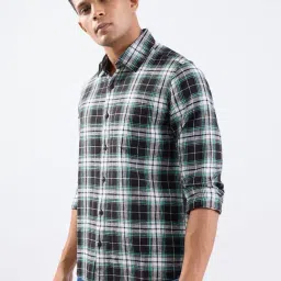 Spykar Jet Black Cotton Regular Fit Checked Shirt image 3