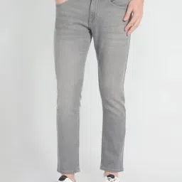 U.S. Polo Assn. Henry Grey Tapered Fit Heavily Washed Jeans-image-66