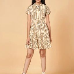 People By Pantaloons White Viscose Regular Fit Self Casual Dresses-picture-2
