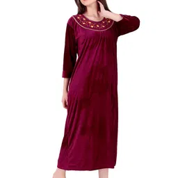 OVIDA Embroidered Maxi Nightdress image 4