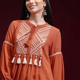 Kethi Fashion Ethnic Motifs Embroidered Thread Work Thread Work Kurti image 4