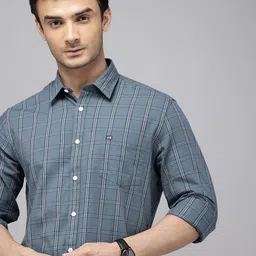 Arrow Sport Pure Cotton Manhattan Slim Fit Checked Casual Shirt-picture-14